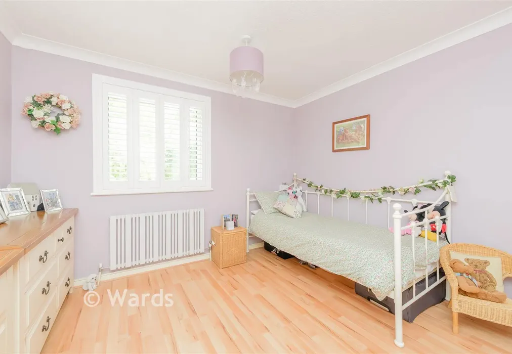 Bedroom 2 - Redhill Wood, New Ash Green, Kent - Wards of Kent