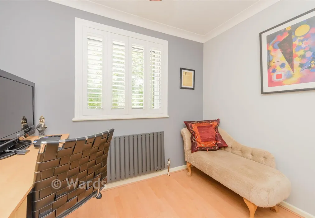 Study/Bedroom 4 - Redhill Wood, New Ash Green, Kent - Wards of Kent