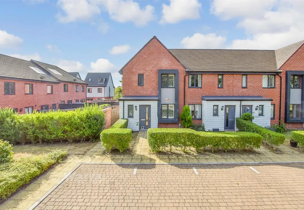External (Web) - Heath Wood Drive, Maidstone, Kent - Wards of Kent
