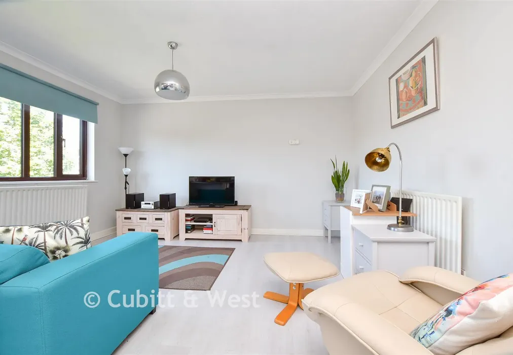 Lounge / Kitchen - Marigold Way, Shirley Oaks Village, Croydon, Surrey - Wards of Kent