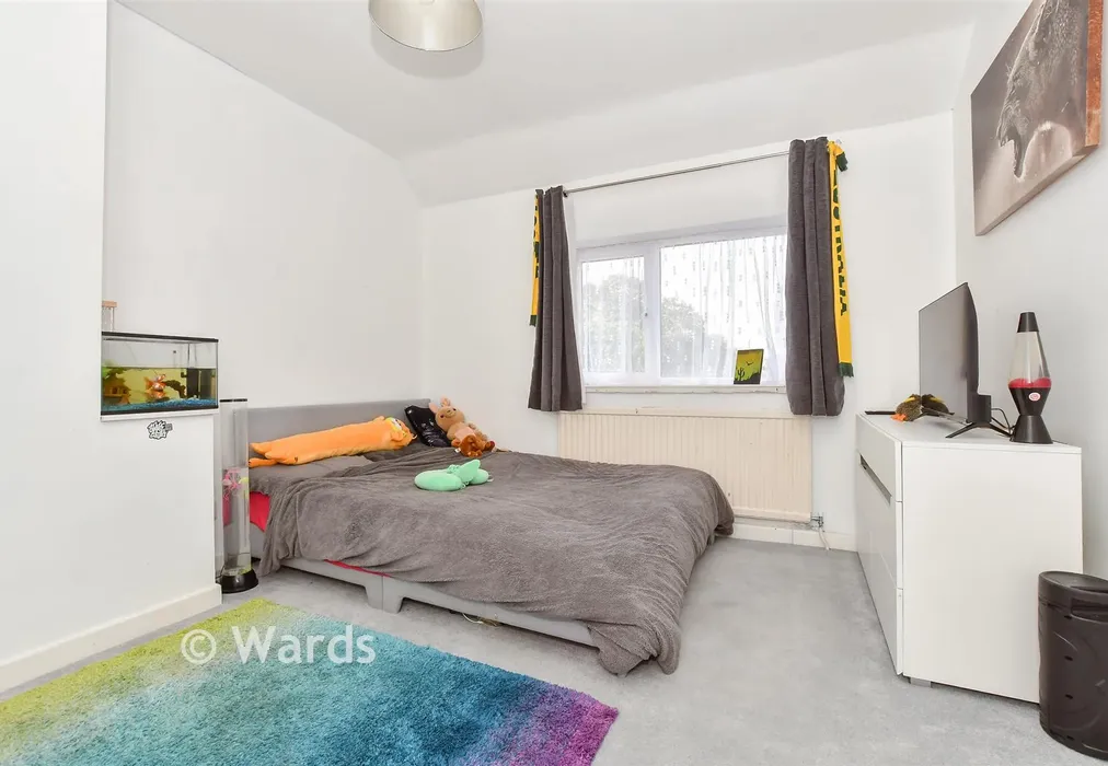 Bedroom 2 - Douglas Road, Deal, Kent - Wards of Kent