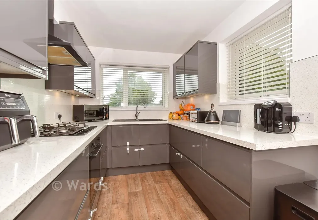 Kitchen - Davis Avenue, Deal, Kent - Wards of Kent