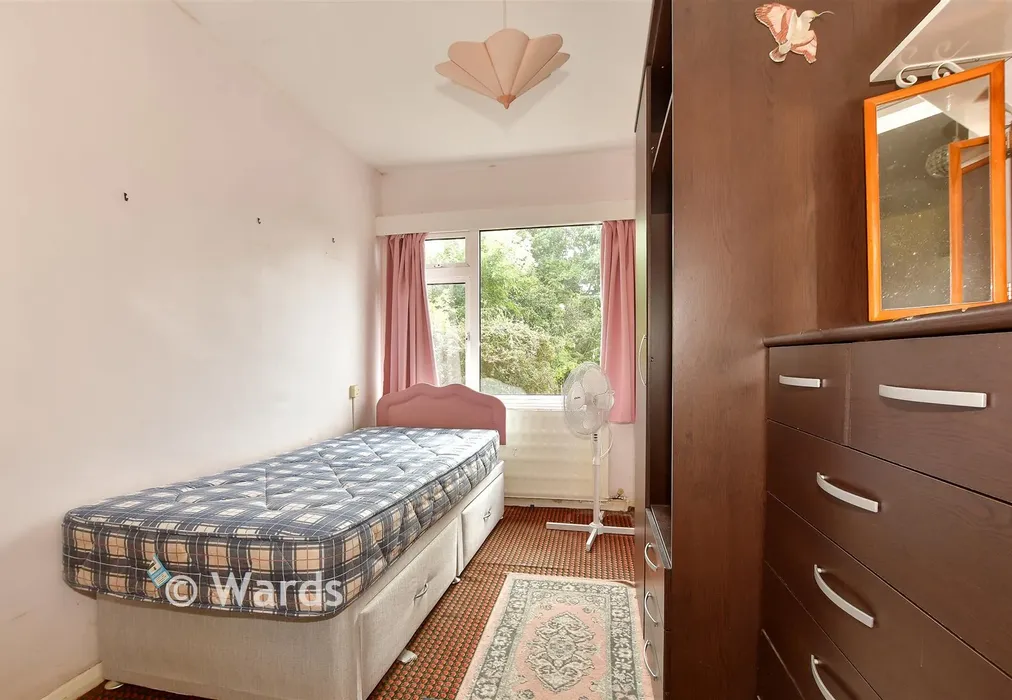 Family Room - Jubilee Road, Littlebourne, Canterbury, Kent - Wards of Kent
