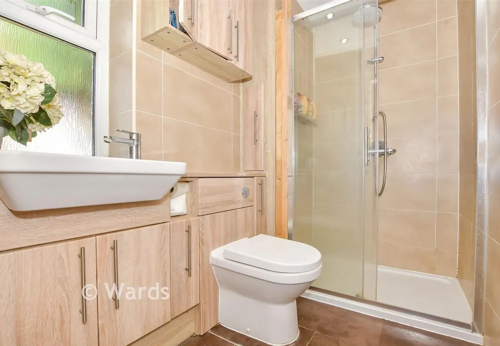 Shower Room - Southfields Road, West Kingsdown, Sevenoaks, Kent - Wards of Kent
