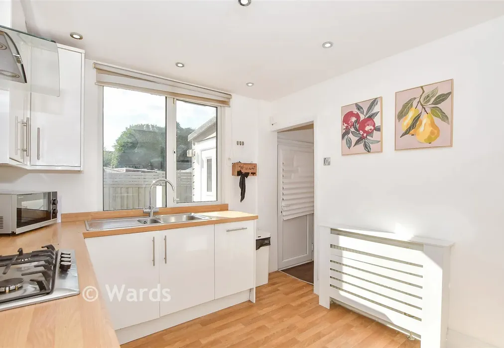Kitchen - Southfields Road, West Kingsdown, Sevenoaks, Kent - Wards of Kent