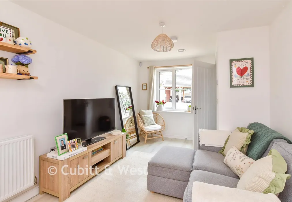 Lounge - Windflower Chase, Worthing, West Sussex - Wards of Kent