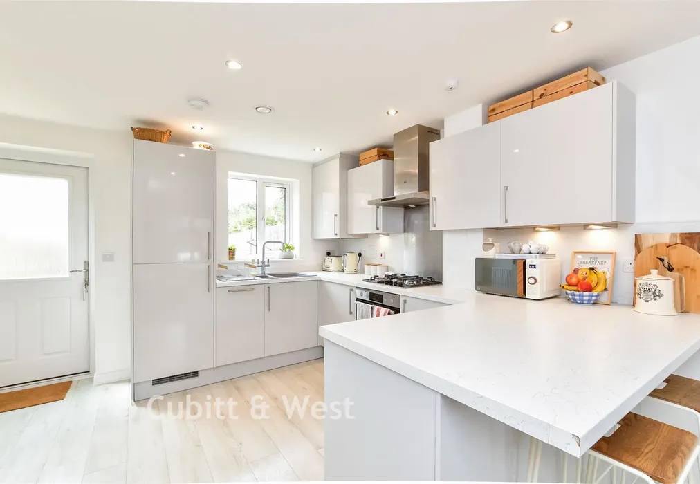 Kitchen/ Lounge - Windflower Chase, Worthing, West Sussex - Wards of Kent