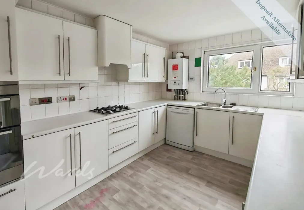kitchen - Marsh View Hythe CT21 - Wards of Kent