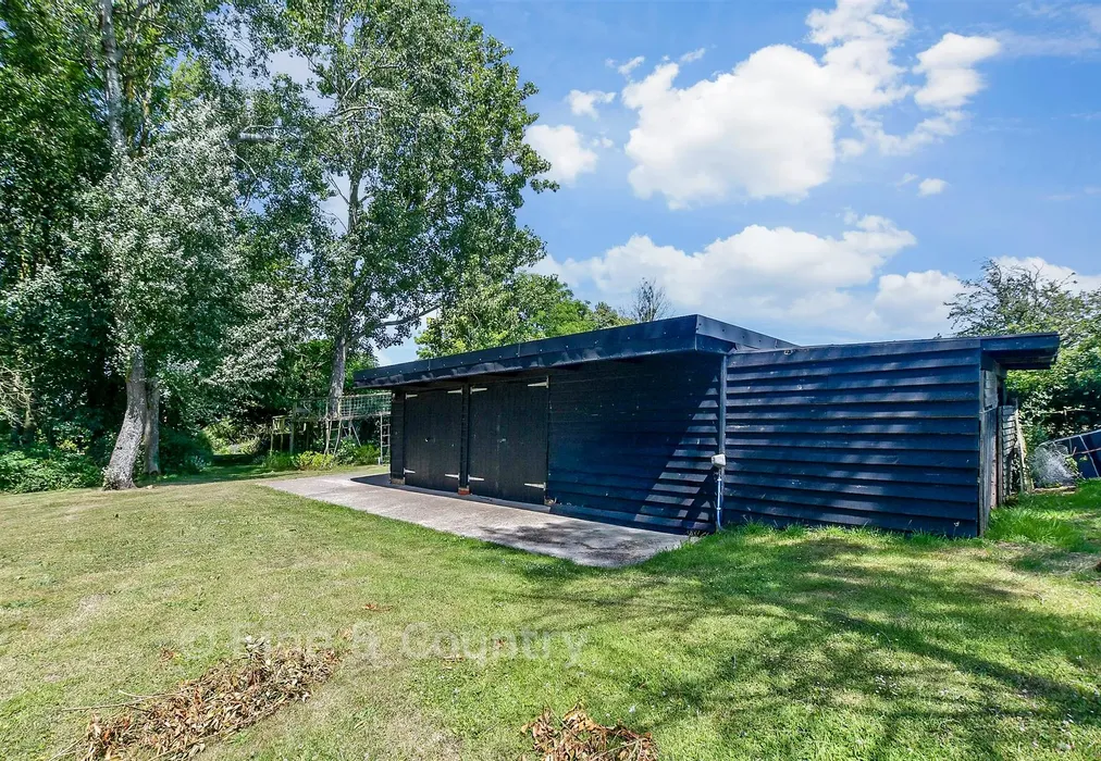 Workshop/Outbuildings - Pett Bottom, Canterbury, Kent - Wards of Kent