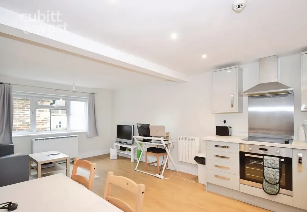 Kitchen/Lounge - New Town, Uckfield, TN22 - Wards of Kent