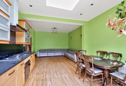 Wellesley Road, Ilford, Essex - Wards of Kent