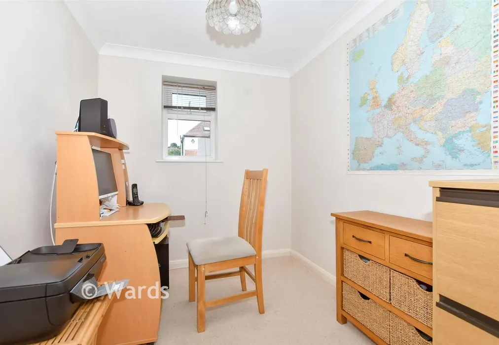 Study - Earlsfield Road, Hythe, Kent - Wards of Kent