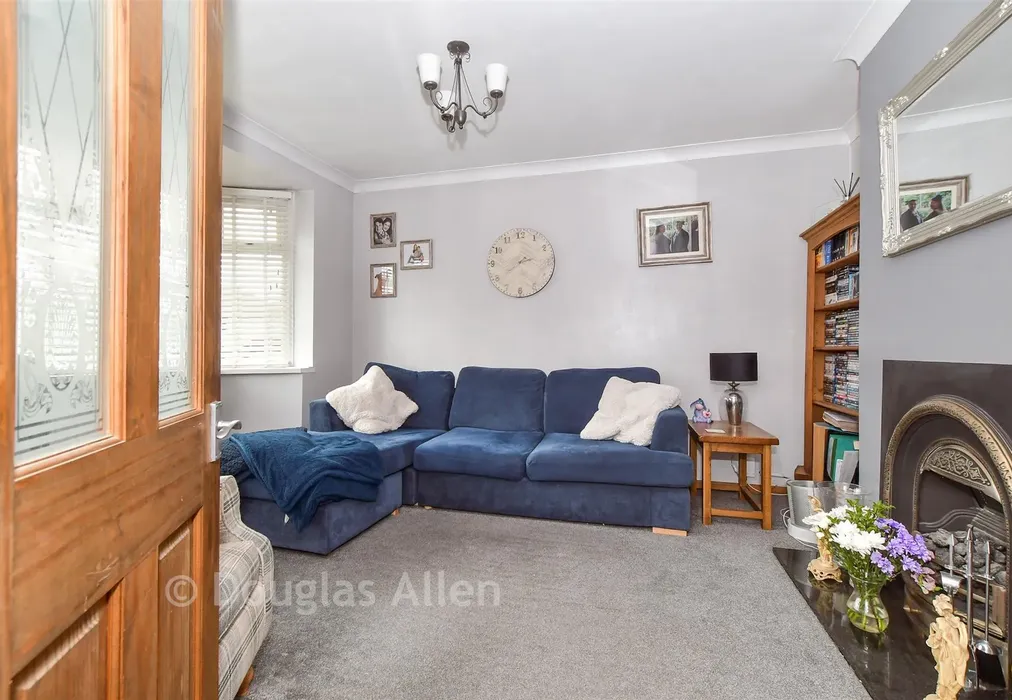 Lounge - Riverview, Basildon, Essex - Wards of Kent