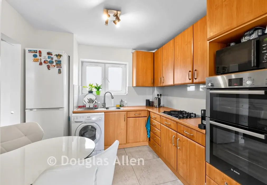 Kitchen/Diner - Bastable Avenue, Barking, Essex - Wards of Kent