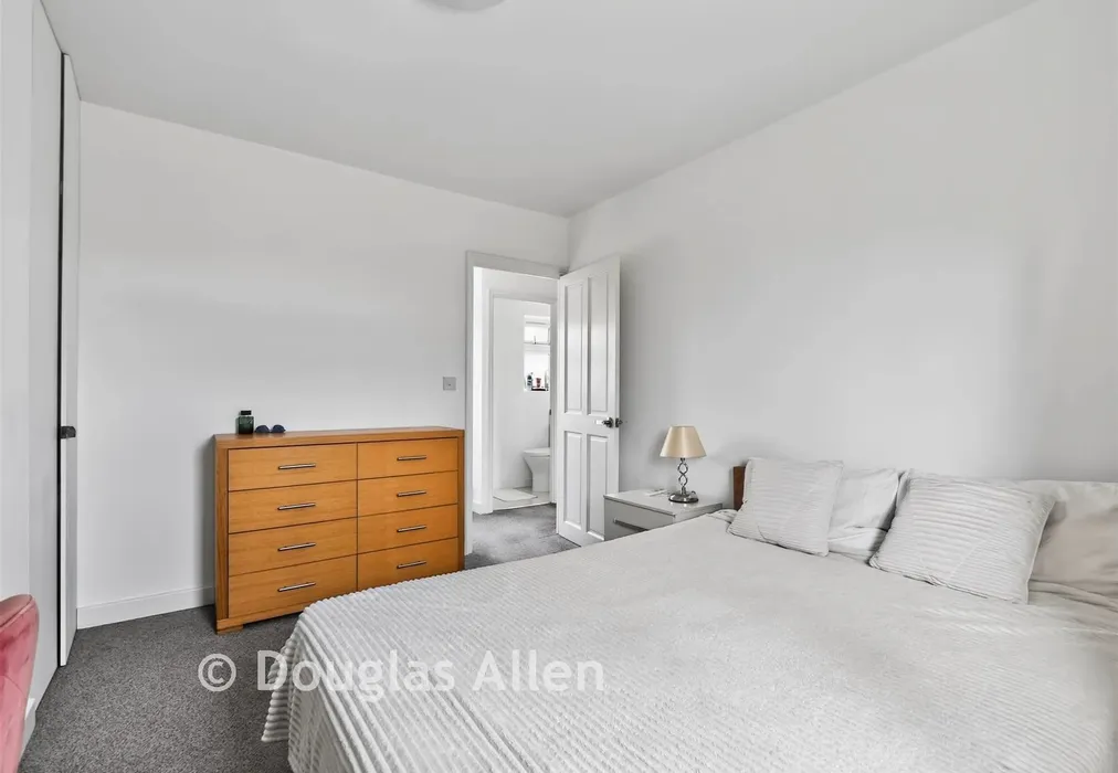 Bedroom 1 - Bastable Avenue, Barking, Essex - Wards of Kent