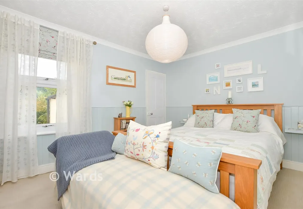 Bedroom 2 - Salisbury Road, Chatham, Kent - Wards of Kent
