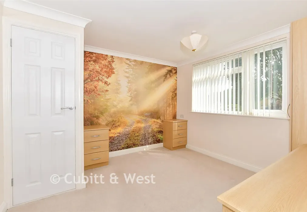 Bedroom 2 - New Park Road, Cranleigh, Surrey - Wards of Kent