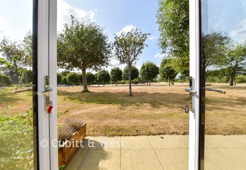 Internal Lifestyle Photograph - Ilford Court, Cranleigh, Surrey - Wards of Kent