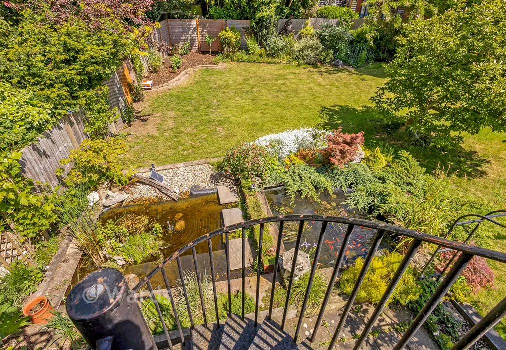 Lifestyle Shot - Stone Street, Westenhanger, Hythe, Kent - Wards of Kent