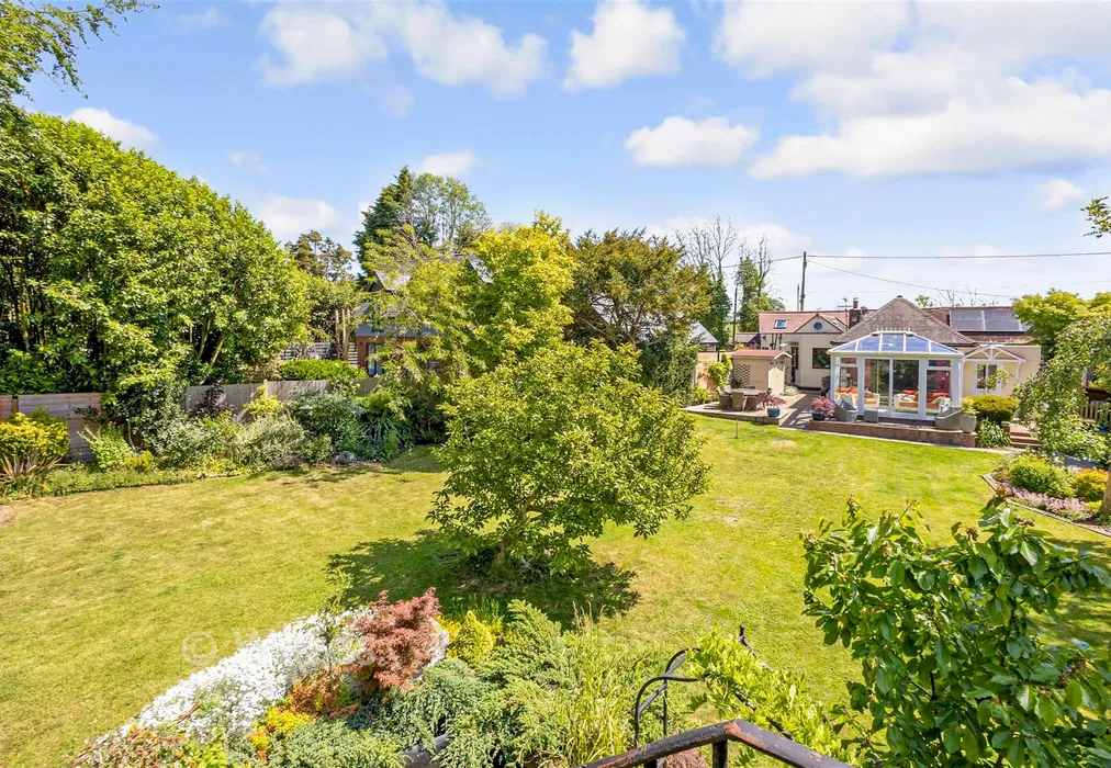 Rear Garden - Stone Street, Westenhanger, Hythe, Kent - Wards of Kent