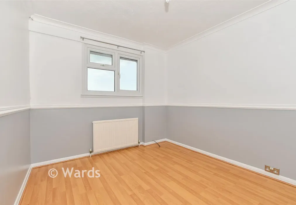 Bedroom 2 - Herons Way, Hythe, Kent - Wards of Kent