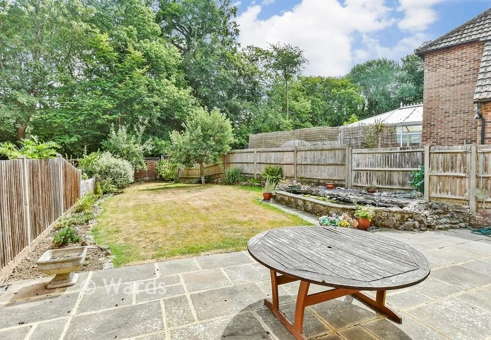 Rear Garden - Sadlers Close, Walderslade, Chatham, Kent - Wards of Kent