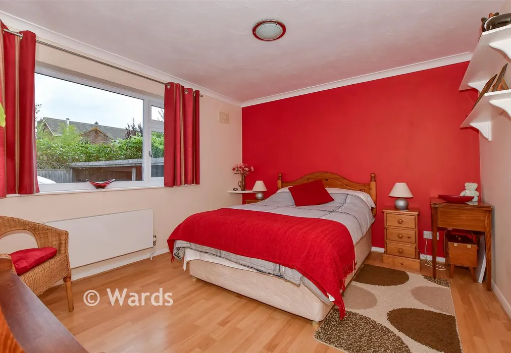 Bedroom 2 - Pebble Lane, Seasalter, Whitstable, Kent - Wards of Kent