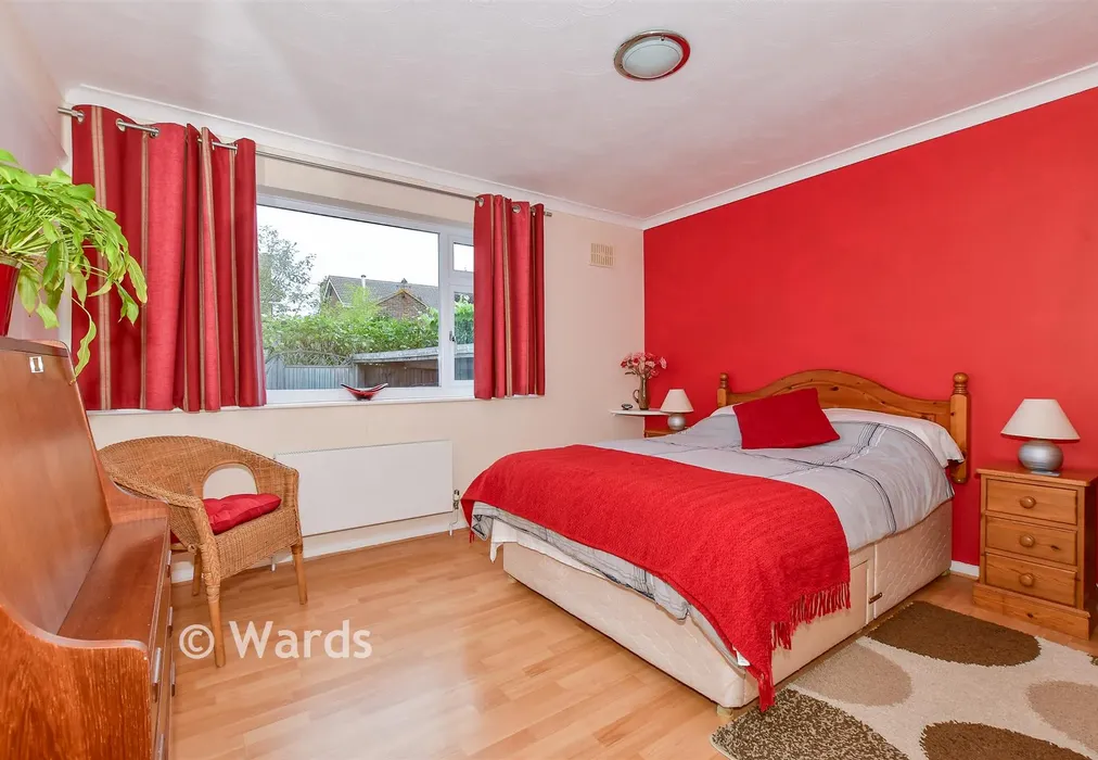 Bedroom 2 - Pebble Lane, Seasalter, Whitstable, Kent - Wards of Kent