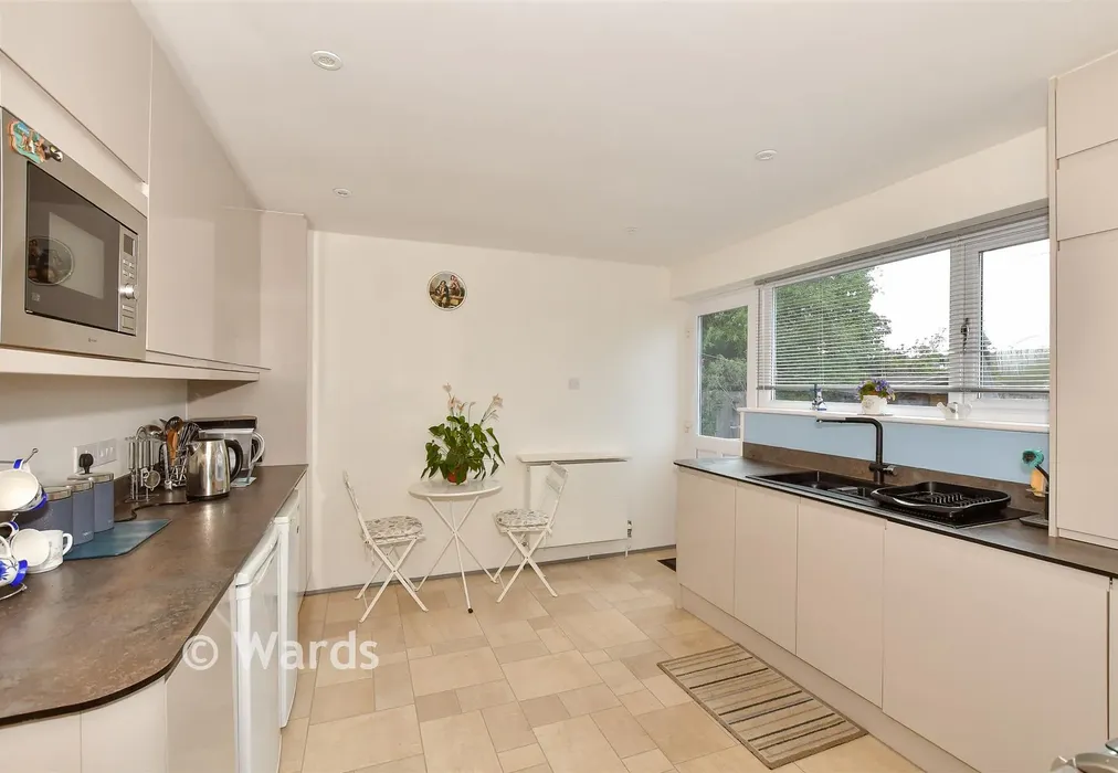 Kitchen - Pebble Lane, Seasalter, Whitstable, Kent - Wards of Kent