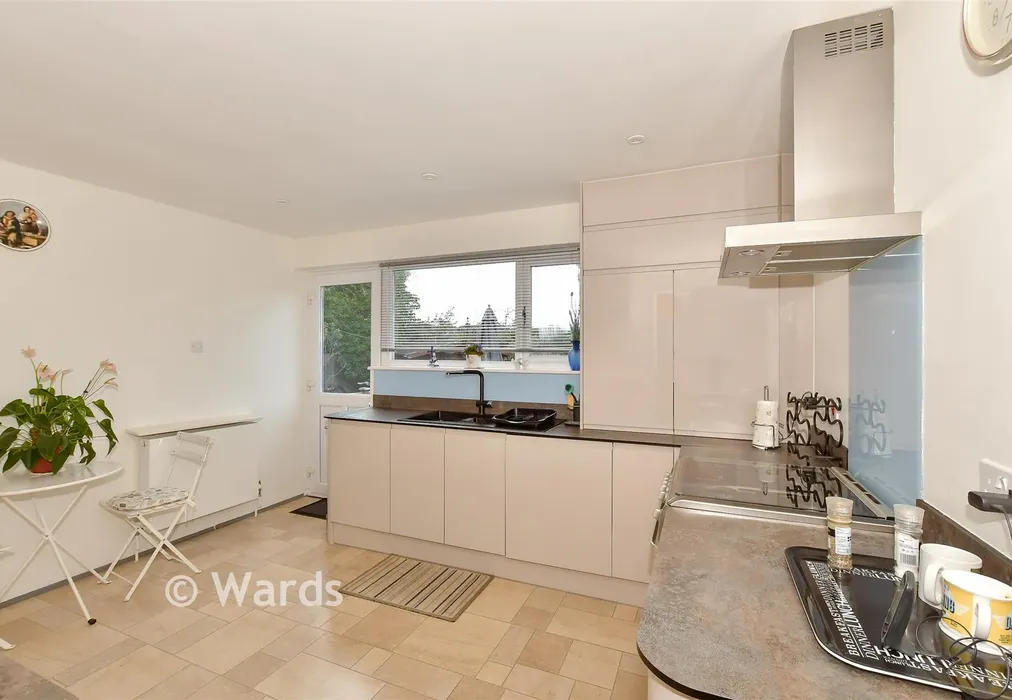 Kitchen - Pebble Lane, Seasalter, Whitstable, Kent - Wards of Kent