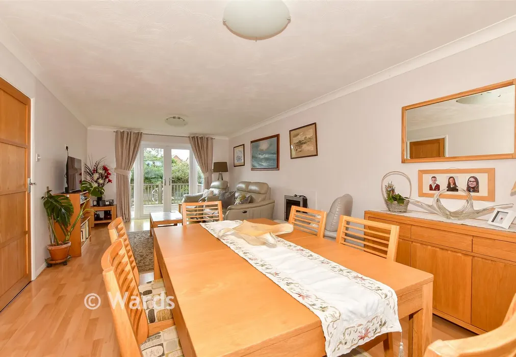 Lounge/Diner - Pebble Lane, Seasalter, Whitstable, Kent - Wards of Kent