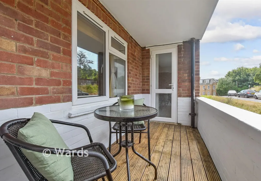 Balcony / Terrace - Durham Close, Dover, Kent - Wards of Kent