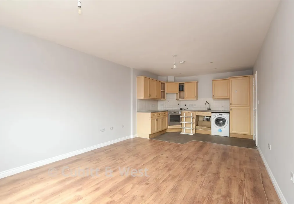 Kitchen Lounge/Diner - Rydons Way, Redhill, Surrey - Wards of Kent