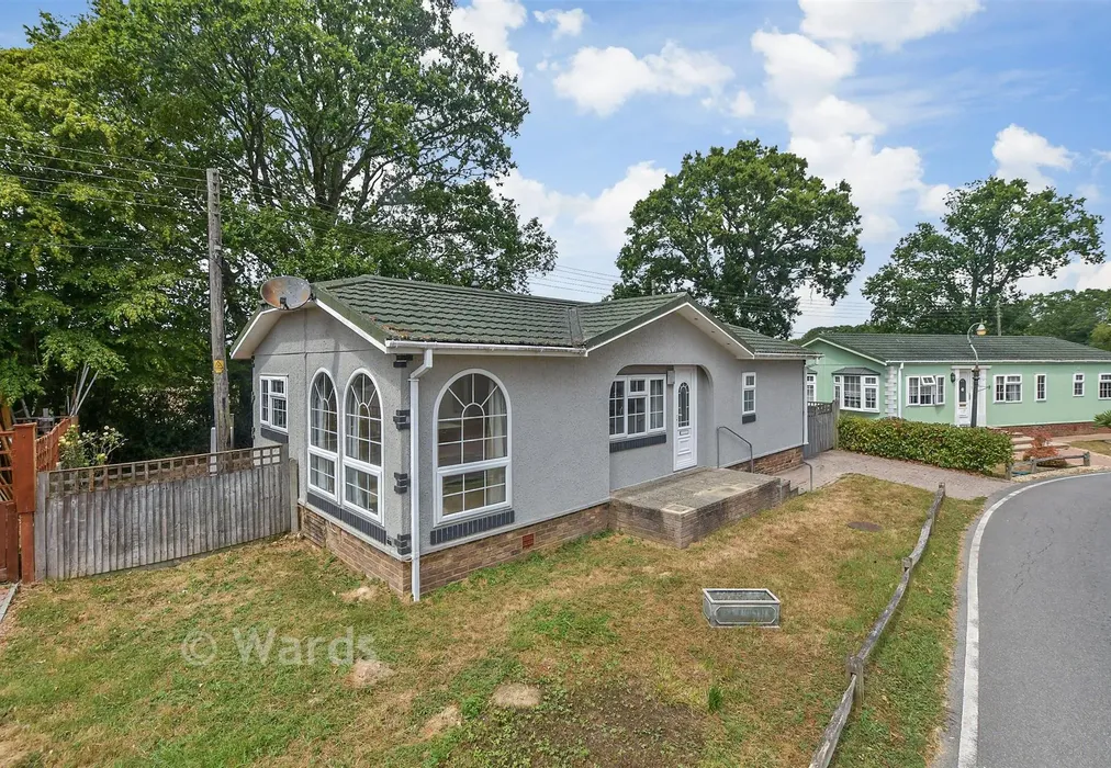 Front (Web) - Cedar Lane, Biddenden, Kent - Wards of Kent