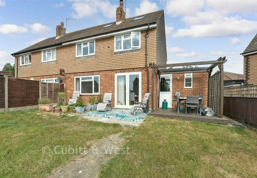 Rear Garden - South Mead, Redhill, Surrey - Wards of Kent