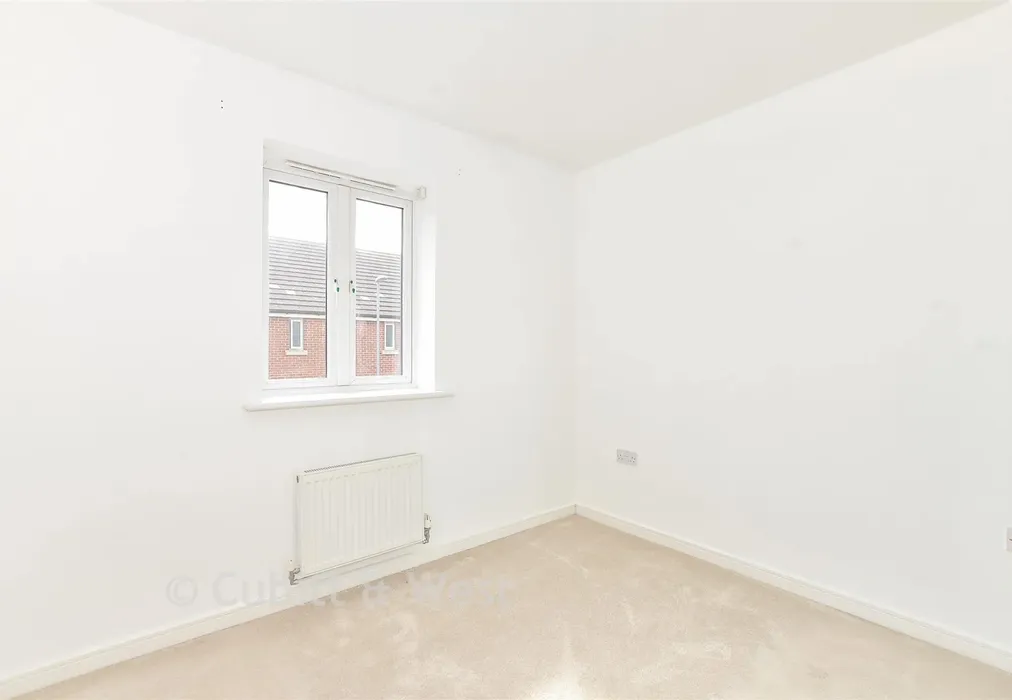 Bedroom 4 - Union Road, Portsmouth, Hampshire - Wards of Kent