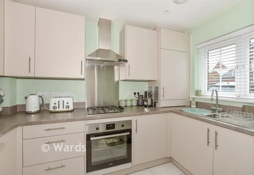 Kitchen - Butterworth Road, Whitstable, Kent - Wards of Kent
