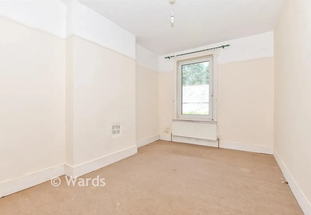 Bedroom 2 - Widred Road, Dover, Kent - Wards of Kent