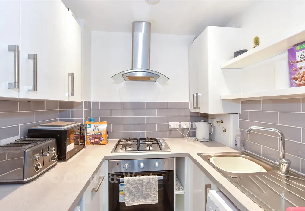 Kitchen - Dobson Road, Crawley, West Sussex - Wards of Kent