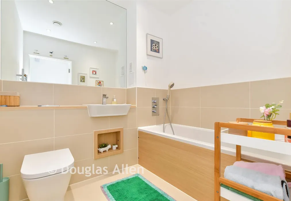 Bathroom - Safflower Lane, Harold Wood, Essex - Wards of Kent