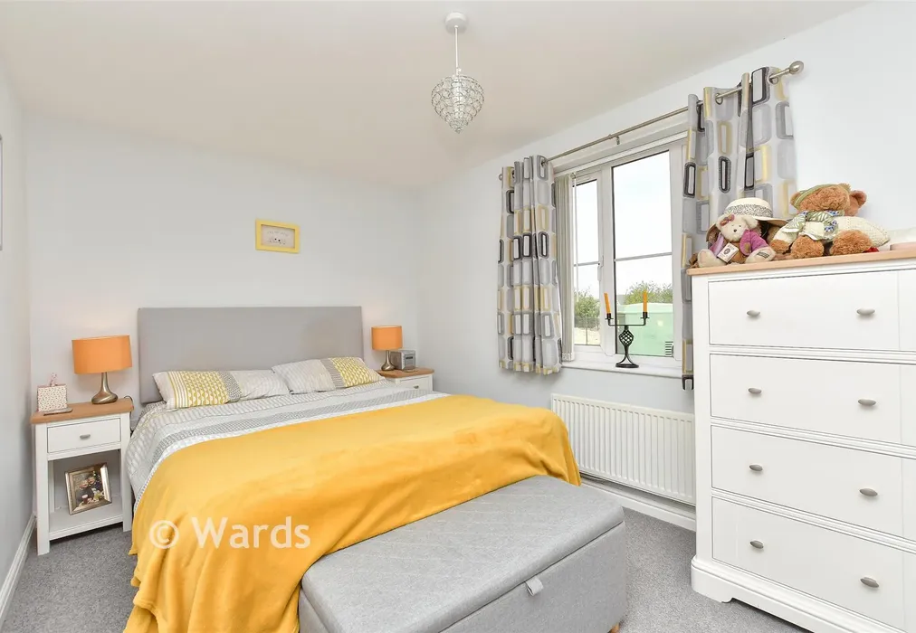 Bedroom 1 - Red Admiral Crescent, Iwade, Sittingbourne, Kent - Wards of Kent