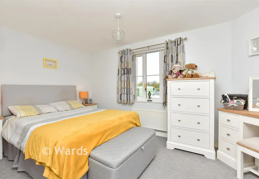 Bedroom 1 - Red Admiral Crescent, Iwade, Sittingbourne, Kent - Wards of Kent