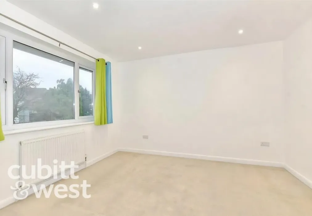  - ALTERNATIVE DEPOSIT OPTIONMontgomery Walk Waterlooville PO7 - Wards of Kent