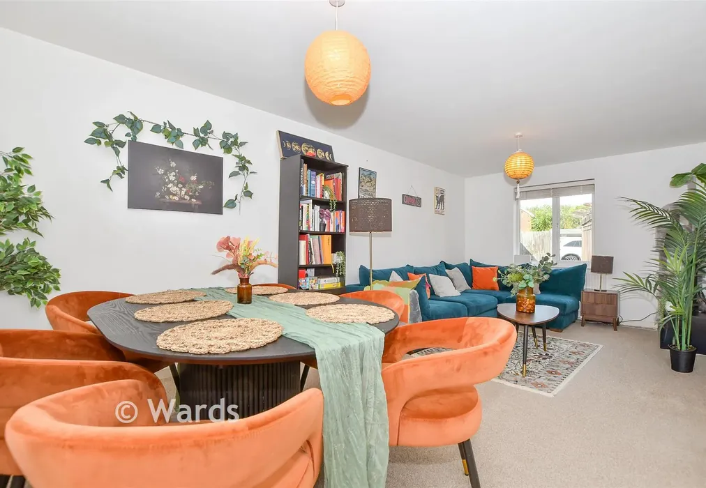 Lounge/Diner - Furfield Chase, Boughton Monchelsea, Maidstone, Kent - Wards of Kent