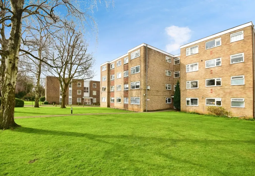 DSC_0772 - Mulgrave Road Sutton SM2 - Wards of Kent