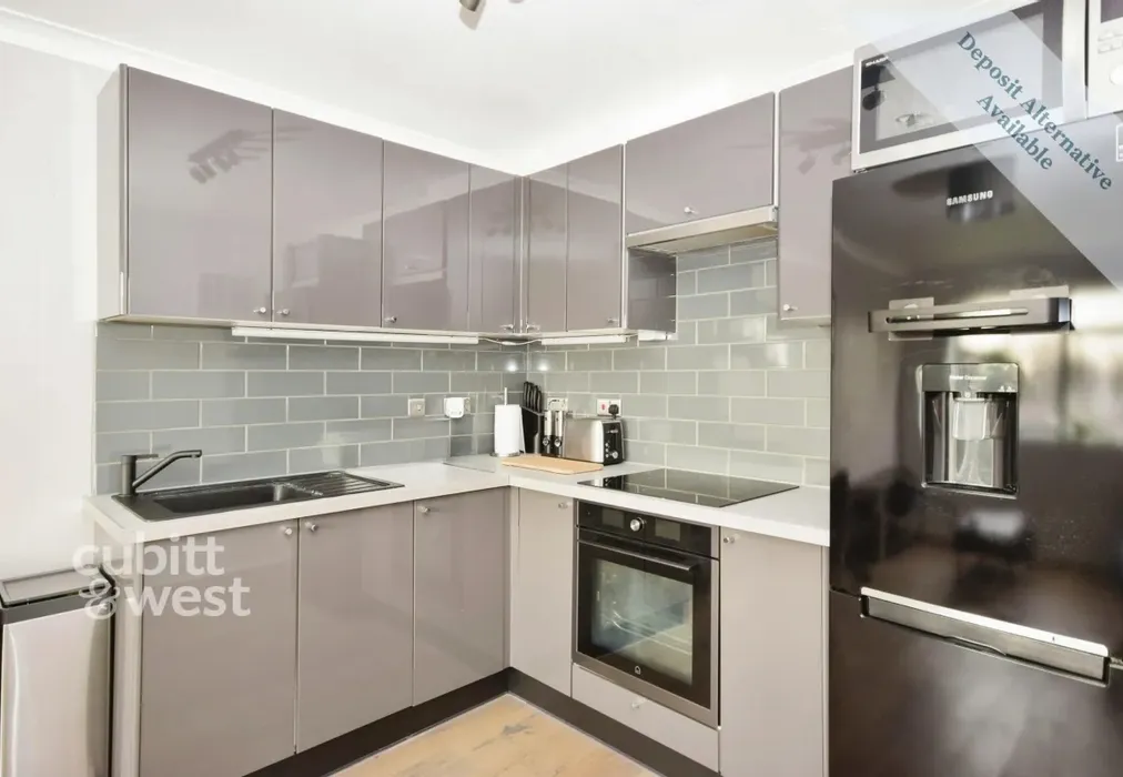 Kitchen - Mulgrave Road Sutton SM2 - Wards of Kent