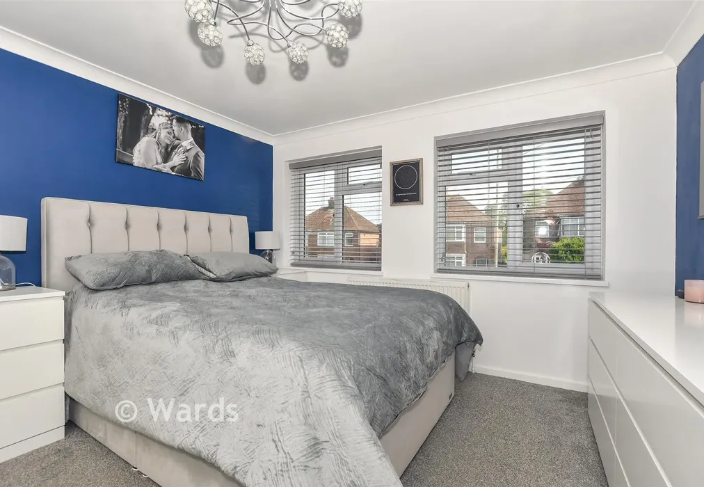 Bedroom 1 - Hythe Road, Willesborough, Ashford, Kent - Wards of Kent