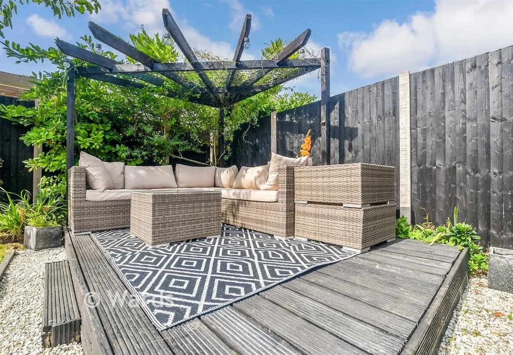 Patio / Decking - Hythe Road, Willesborough, Ashford, Kent - Wards of Kent