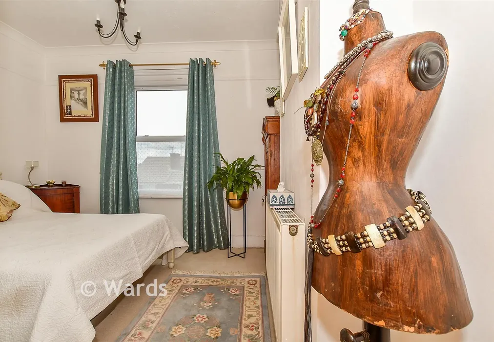 Internal Lifestyle Photograph - Cambrian Road, Tunbridge Wells, Kent - Wards of Kent