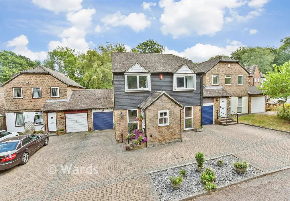 External (Brochure) - Sadlers Close, Walderslade, Chatham, Kent - Wards of Kent